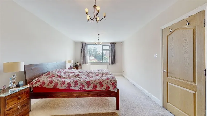 Great West Road, Isleworth, photo 22