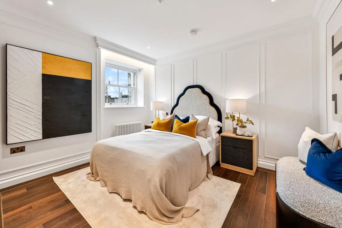 Charles Street, London, W1J, photo 12