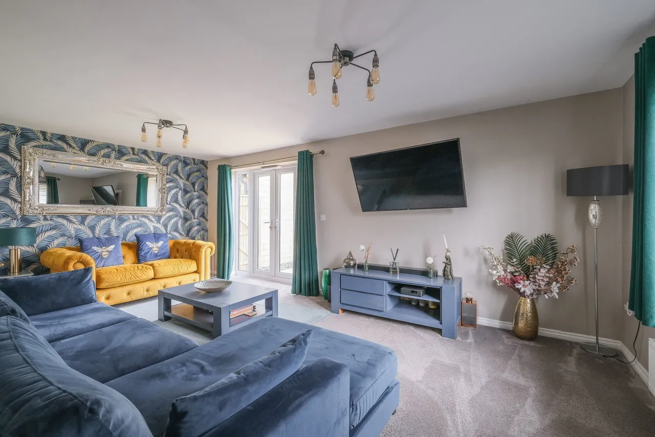 Anvil Court, Lindley, Huddersfield, HD3, photo 7