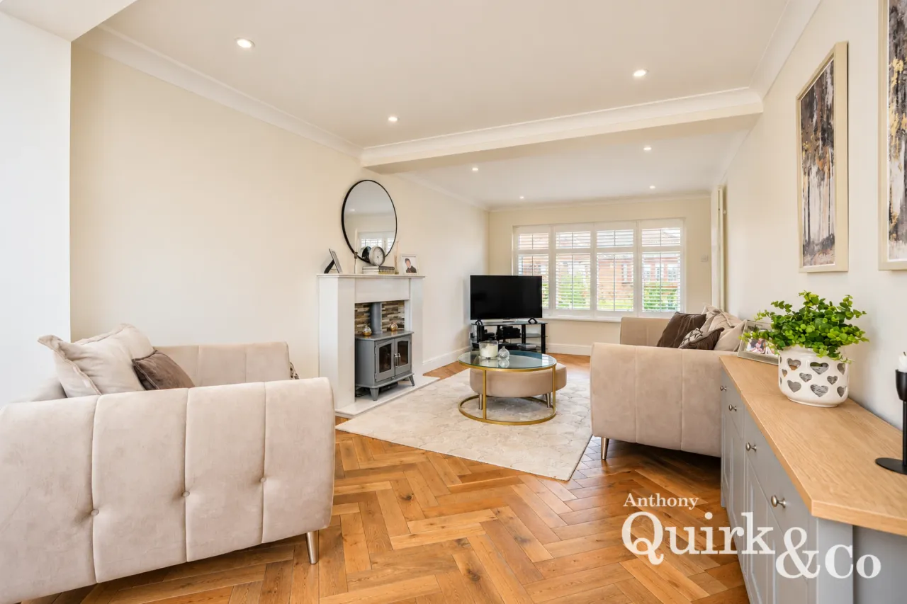 Hallet Road, Canvey Island, SS8, photo 5