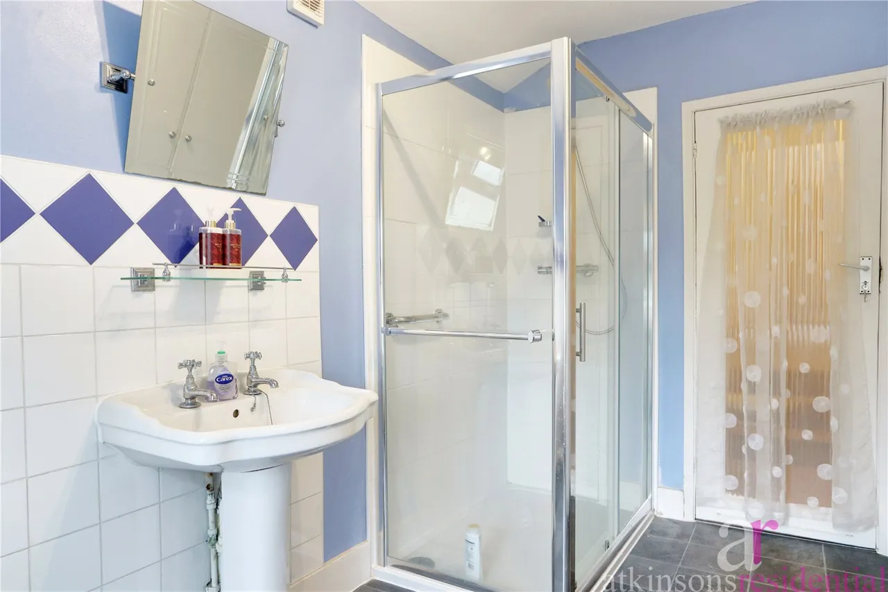 Percival Road, Enfield, Middlesex, EN1 1QX, photo 13