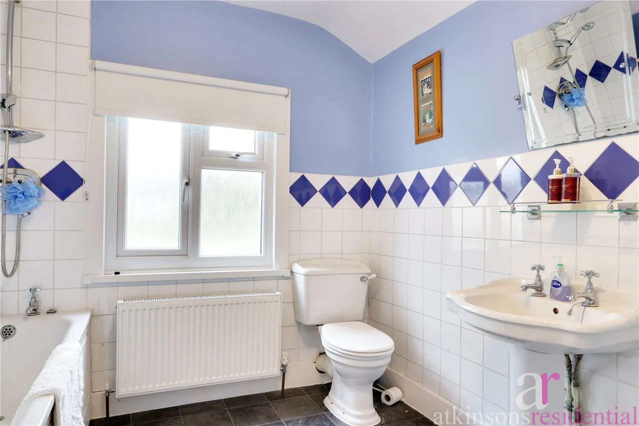 Percival Road, Enfield, Middlesex, EN1 1QX, photo 12