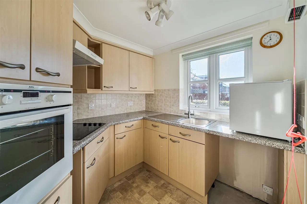 Butts Road, Exeter, EX2, photo 6