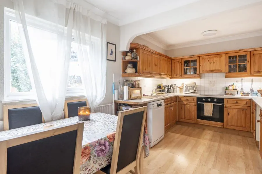 Weech Road, London, NW6, photo 3