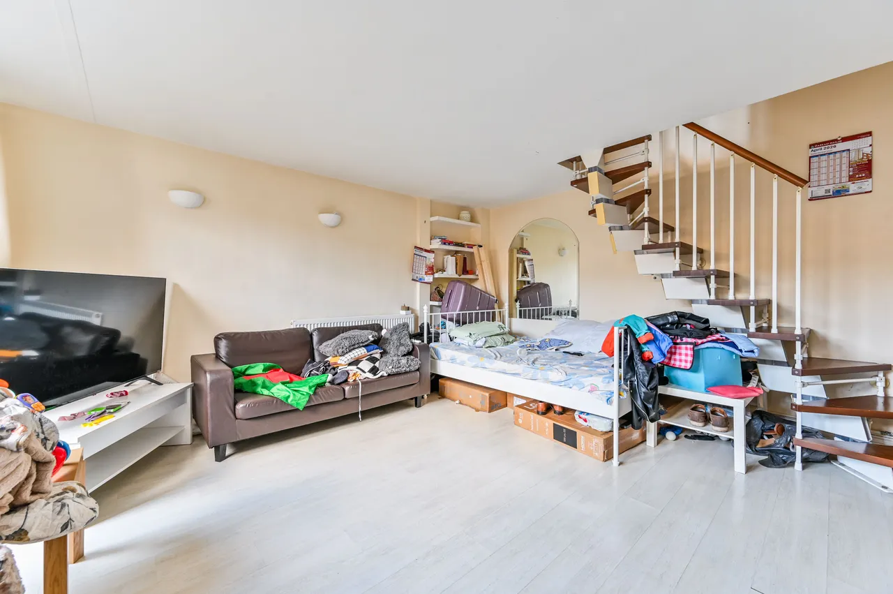 11 Burr Close, London, photo 10