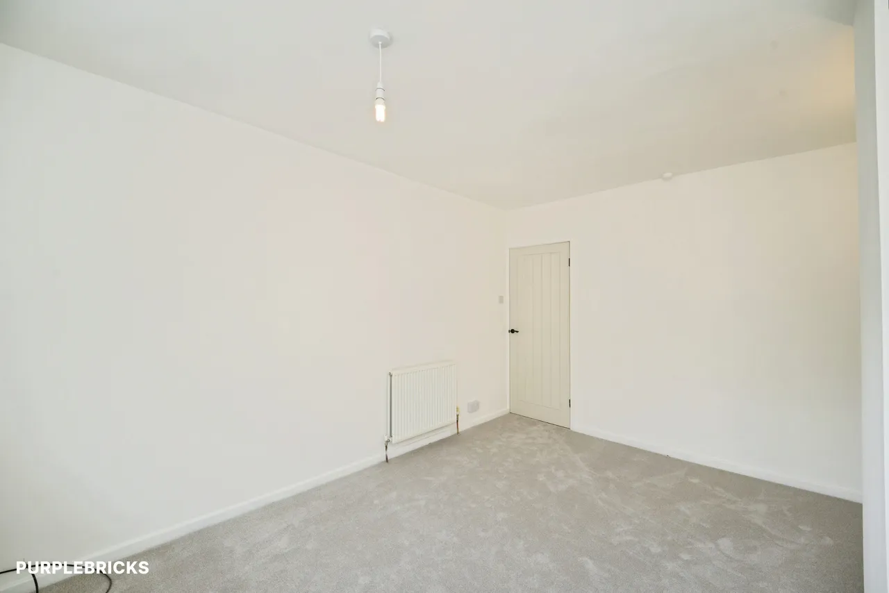Knowles View, Bradford, BD4, photo 20