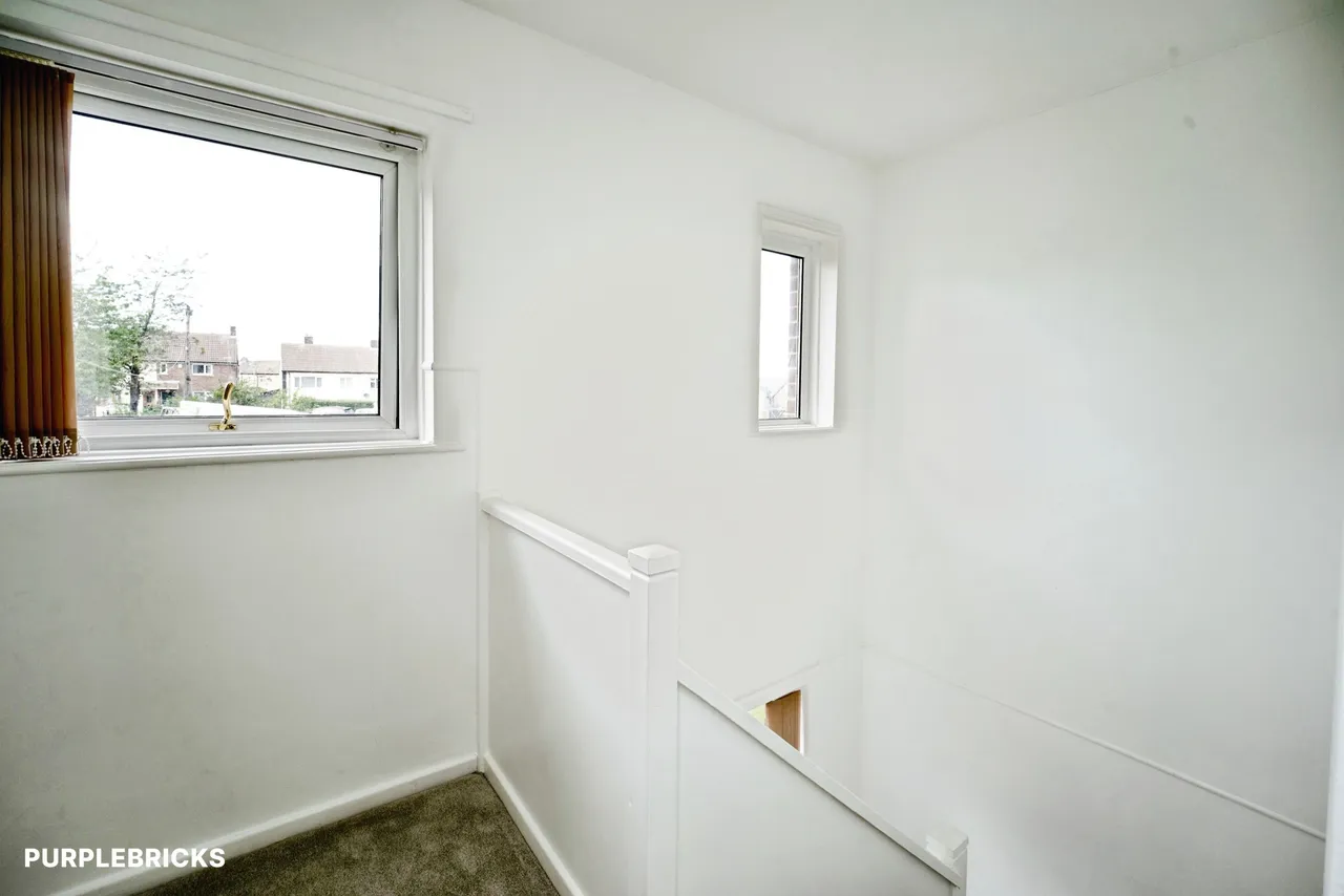 Knowles View, Bradford, BD4, photo 18