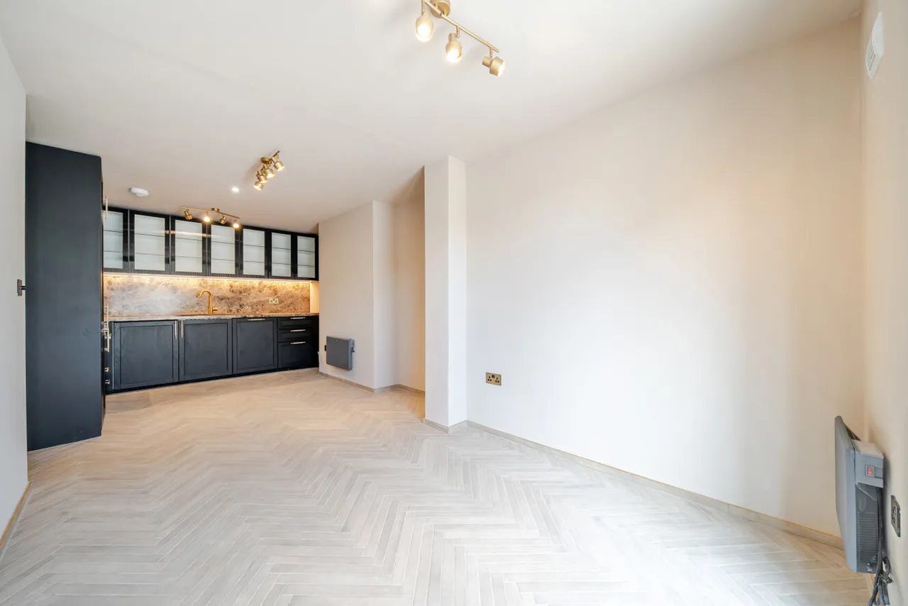2 bed flat for sale — Commonside East, Mitcham, CR4
