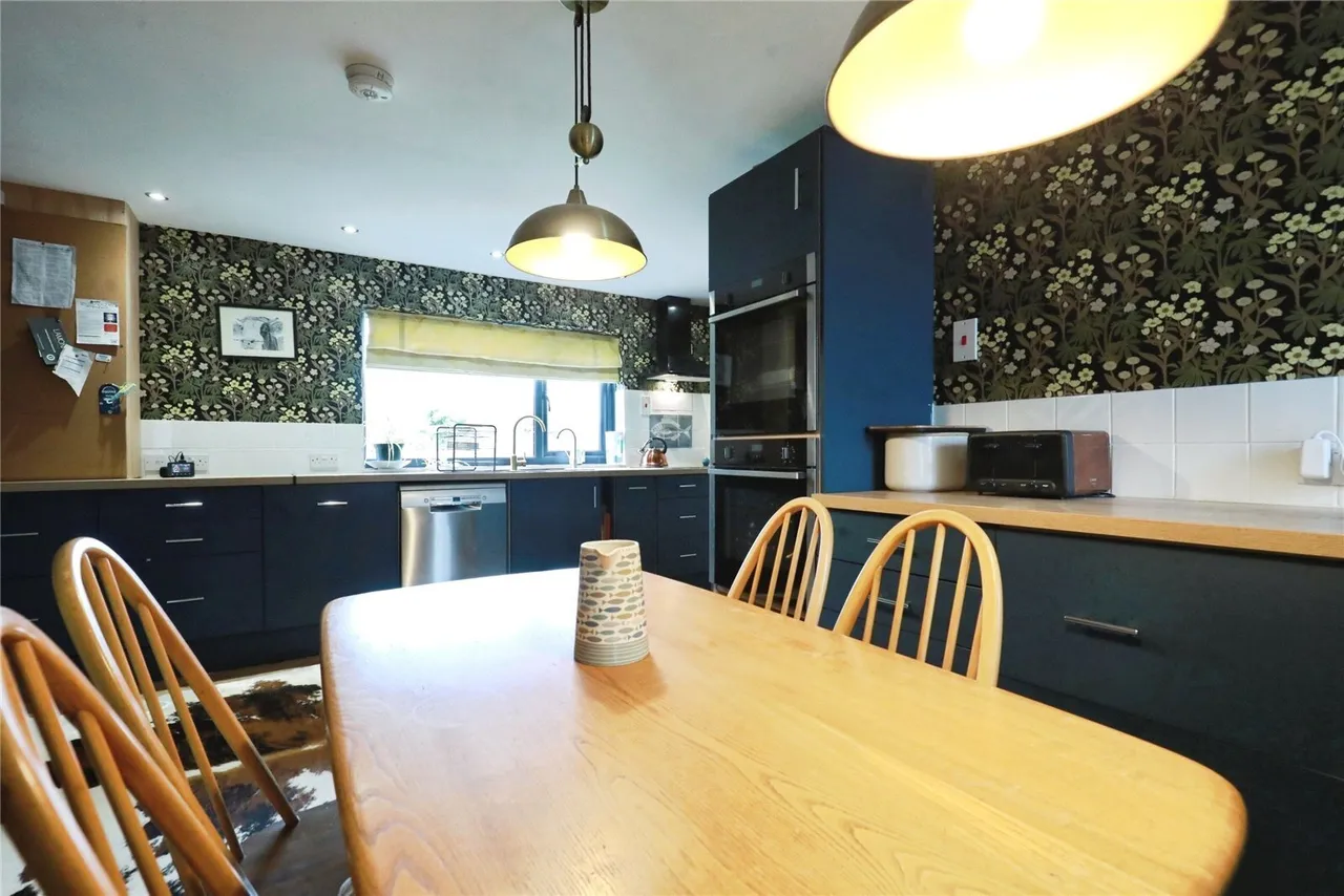 Rye Close, Bourton-on-the-Water, GL54, photo 13