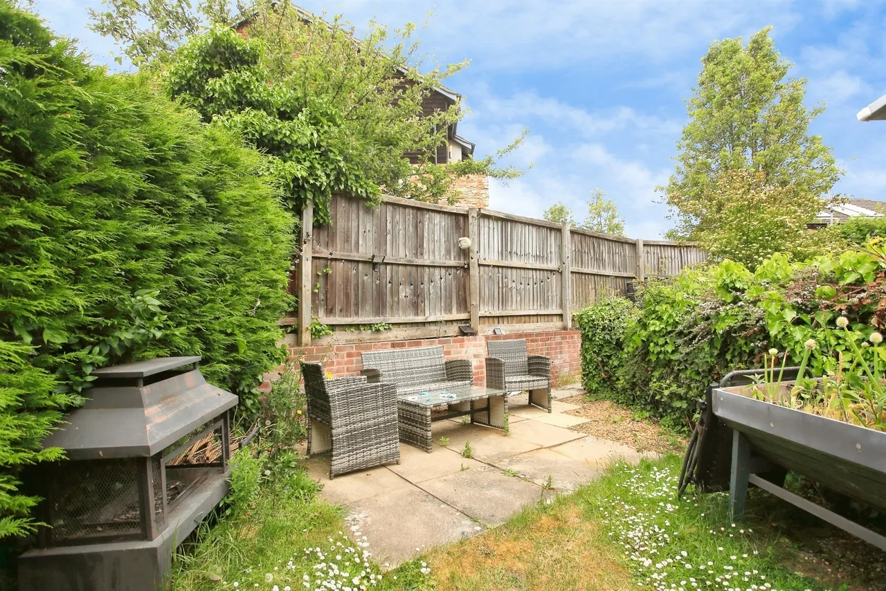 Stagshaw Drive, Peterborough, PE2, photo 12