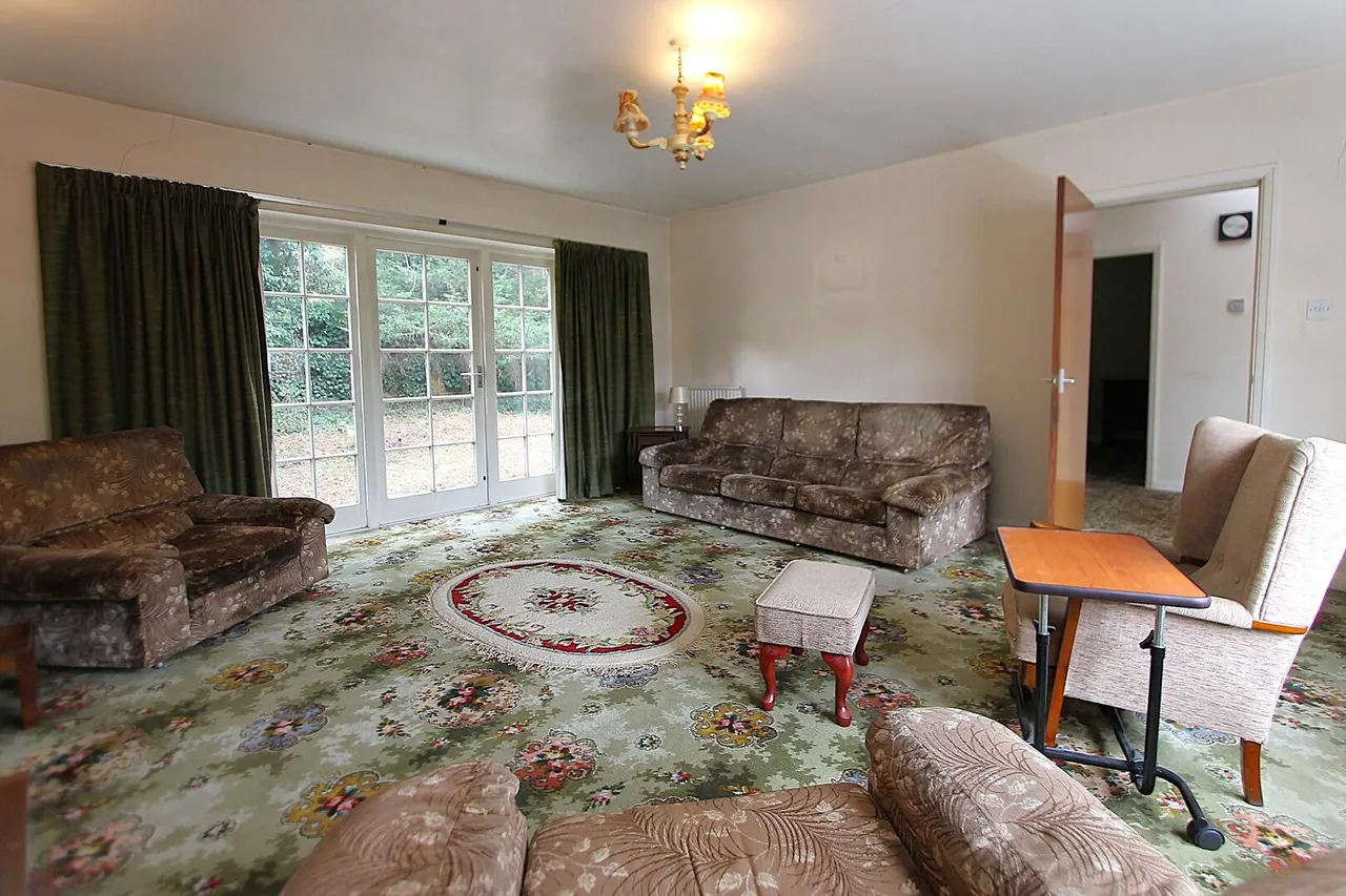 Linden Drive, Oldswinford, Stourbridge, photo 4