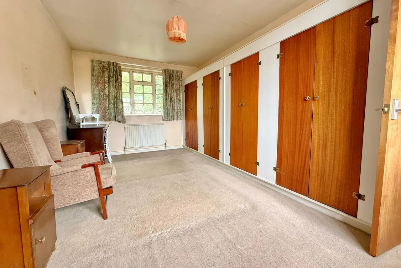 Linden Drive, Oldswinford, Stourbridge, photo 18