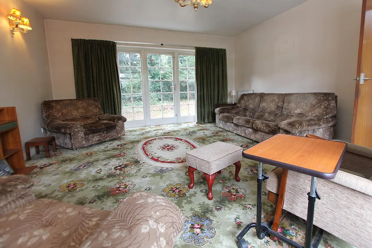 Linden Drive, Oldswinford, Stourbridge, photo 5