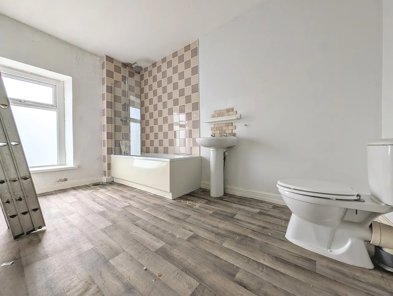 Hillside Terrace, Wattstown, CF39, photo 6