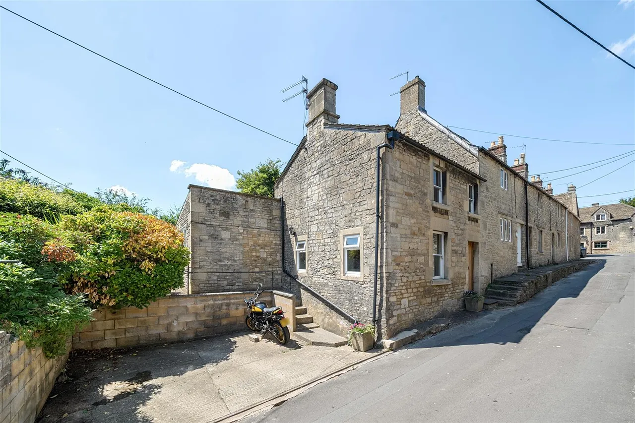 2 bed house for sale, Tutton Hill, Colerne, SN14