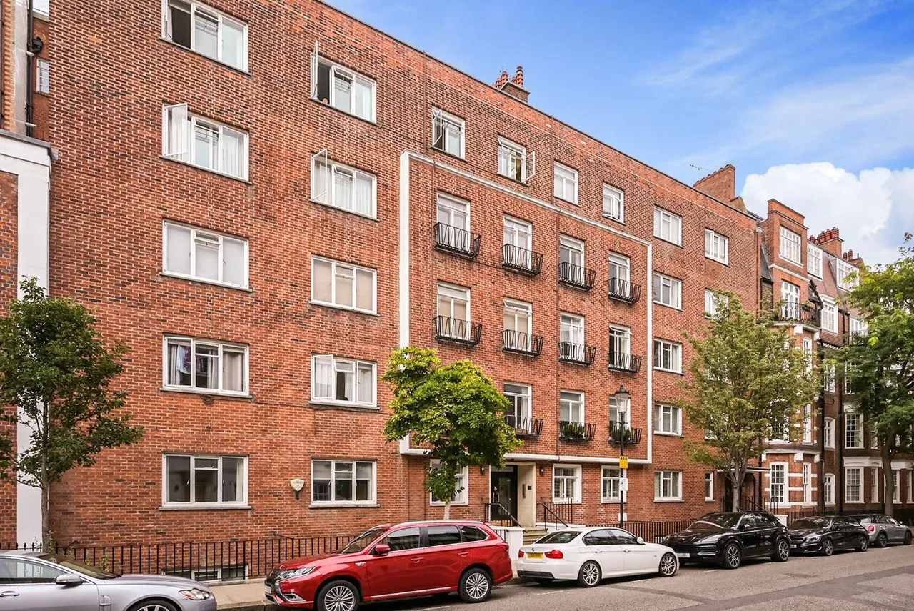Sloane Court East, Chelsea, London, SW3 4TQ, photo 6