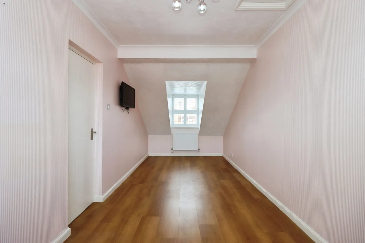 Lacock Drive, Barrs Court, Bristol, BS30, photo 4
