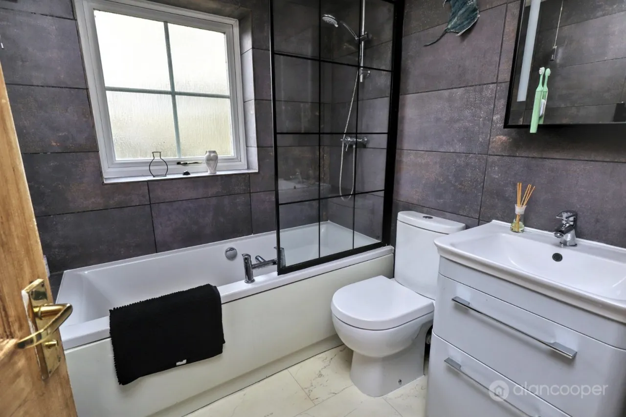 Charlecote Walk, Maple Park, CV11, photo 21