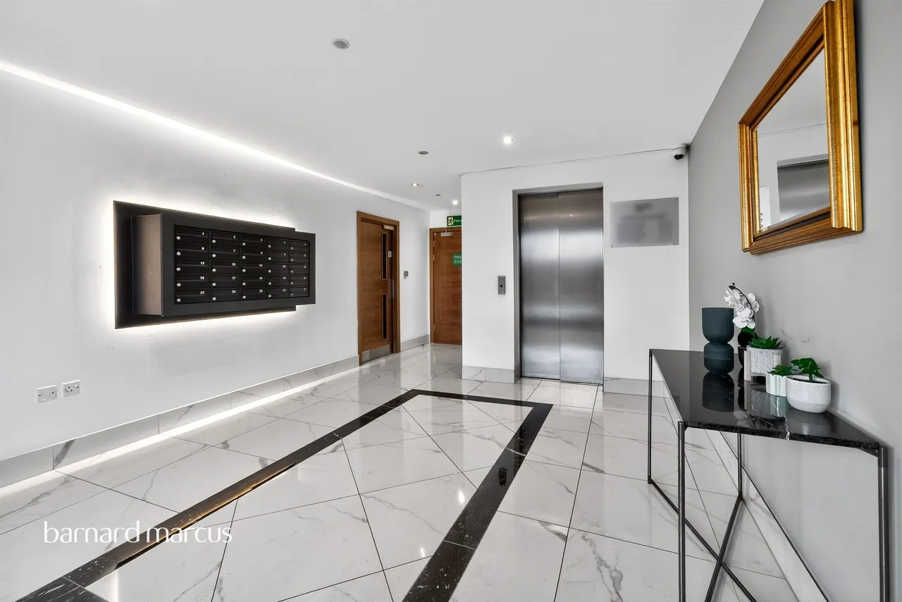 Reeve Street, Feltham, photo 6