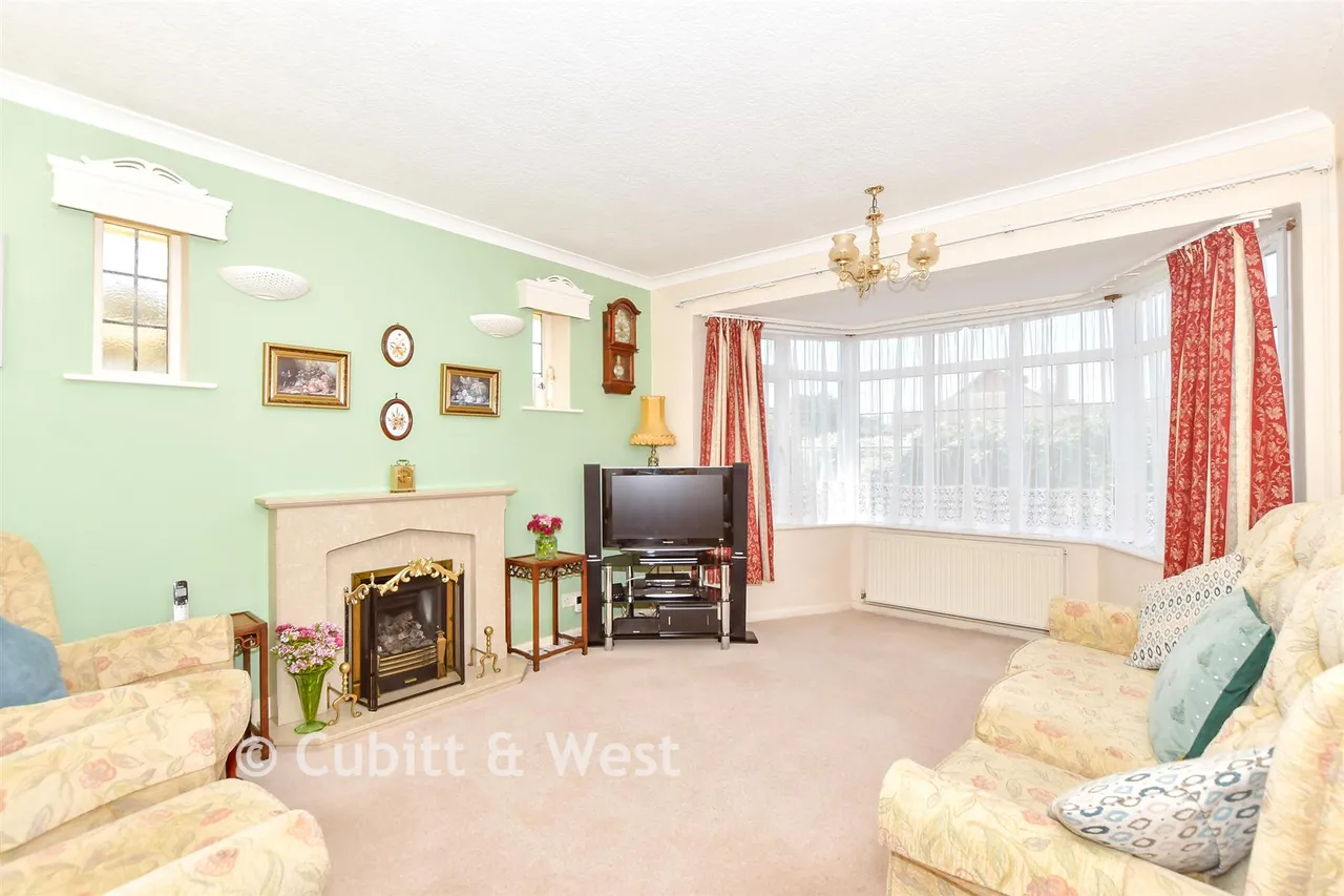 Milton Avenue, Rustington, BN16, photo 4