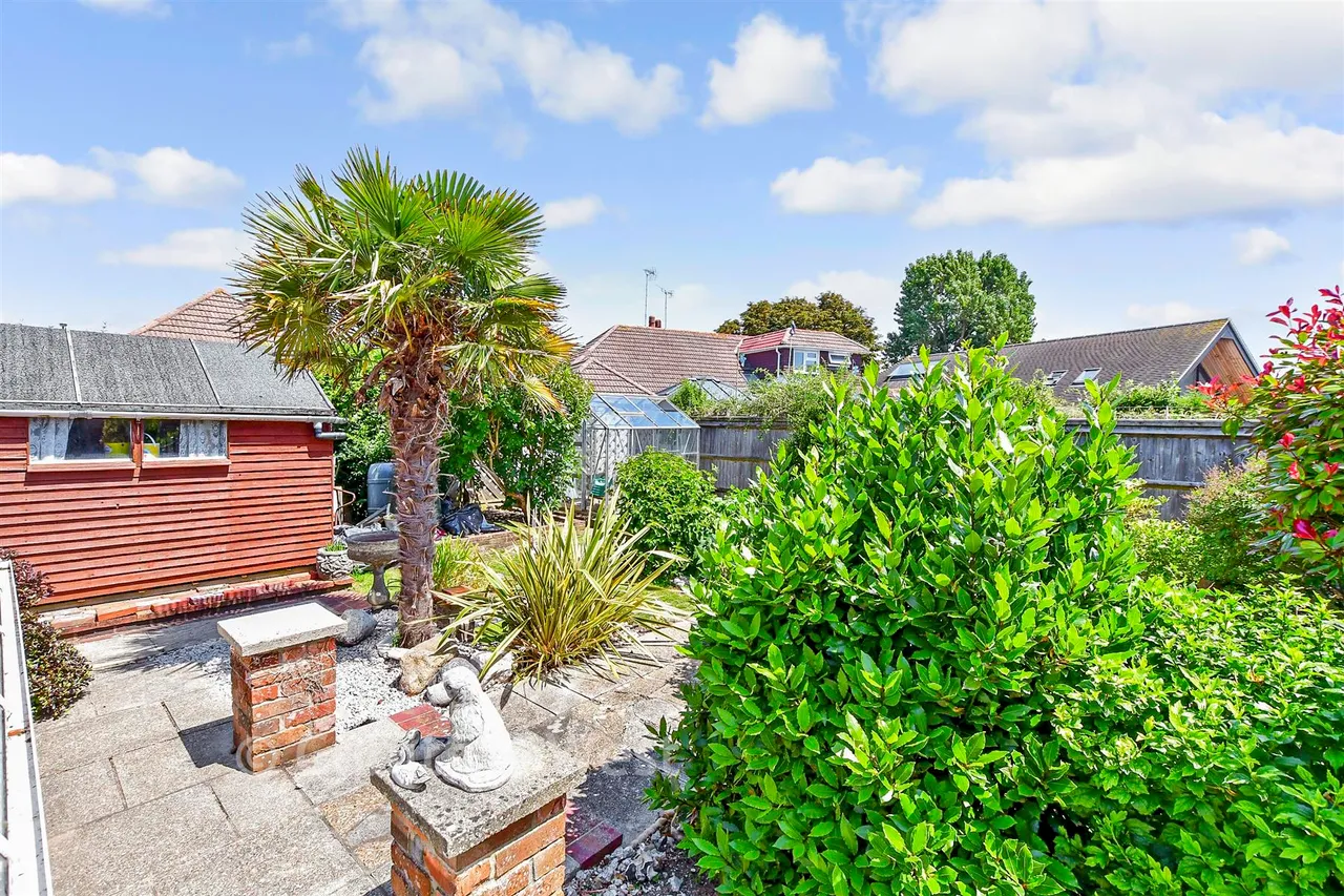 Milton Avenue, Rustington, BN16, photo 12