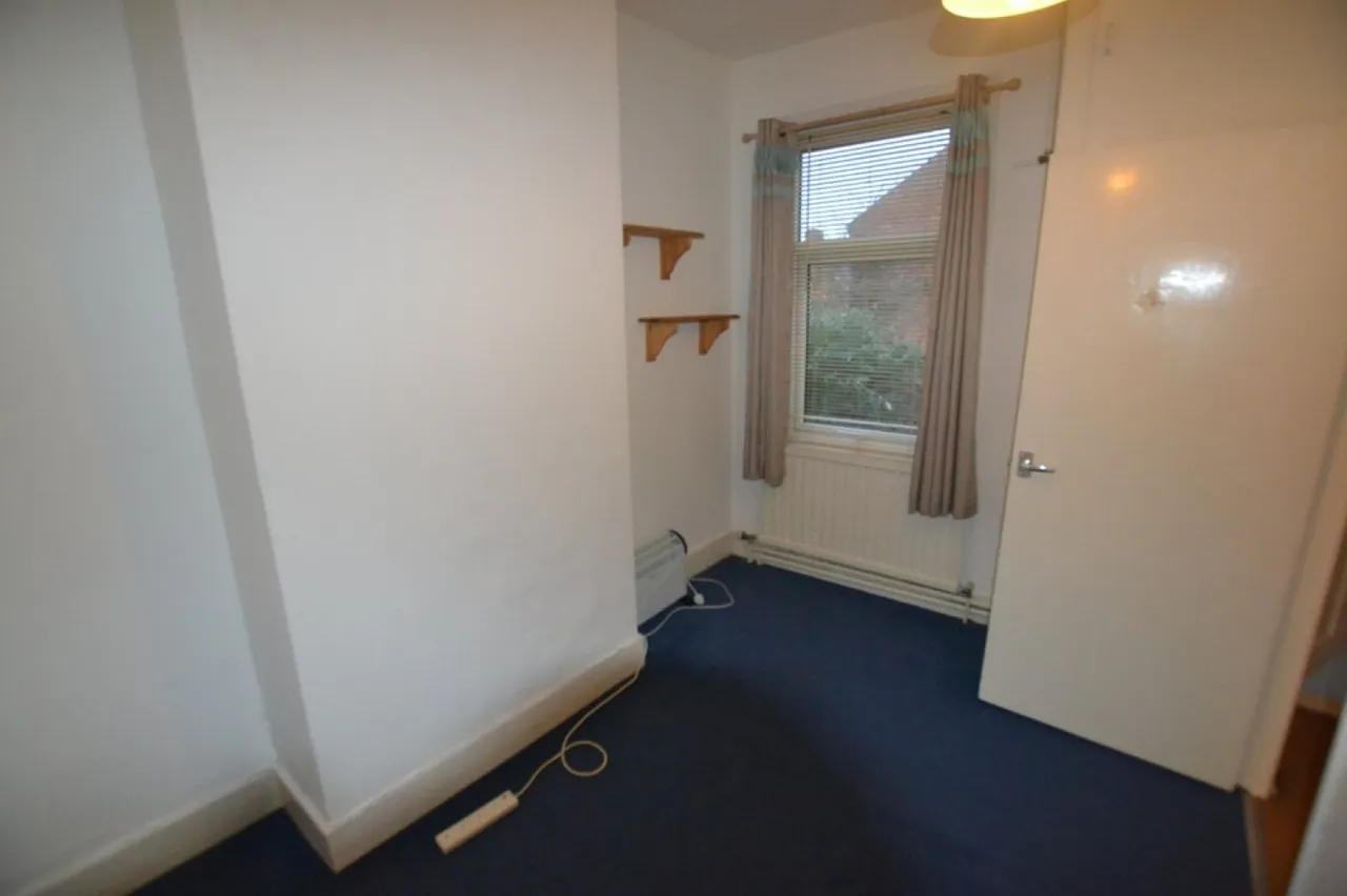 Cecilia Road, Leicester, photo 10