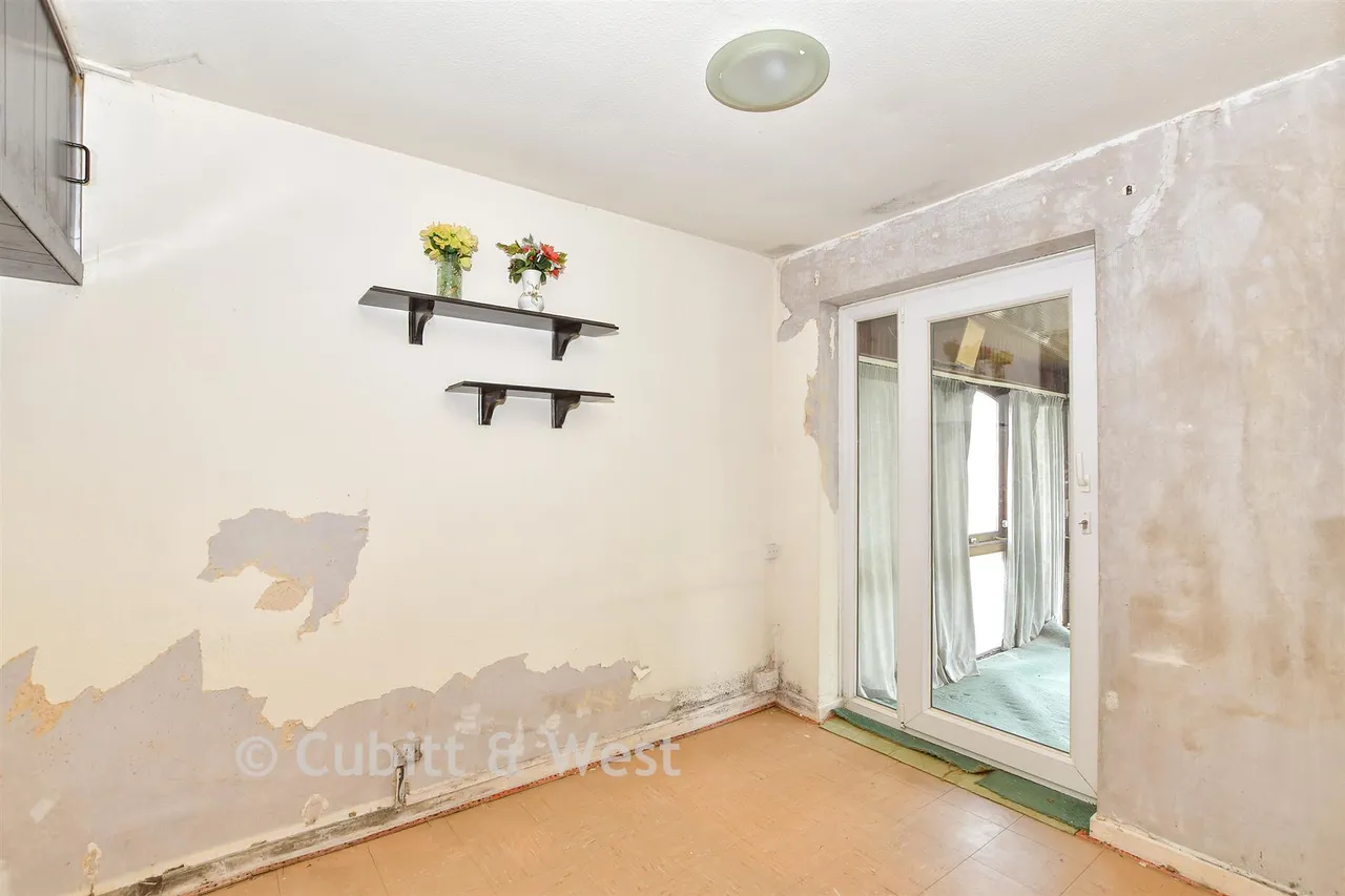 Northlands Avenue, Haywards Heath, RH16, photo 9