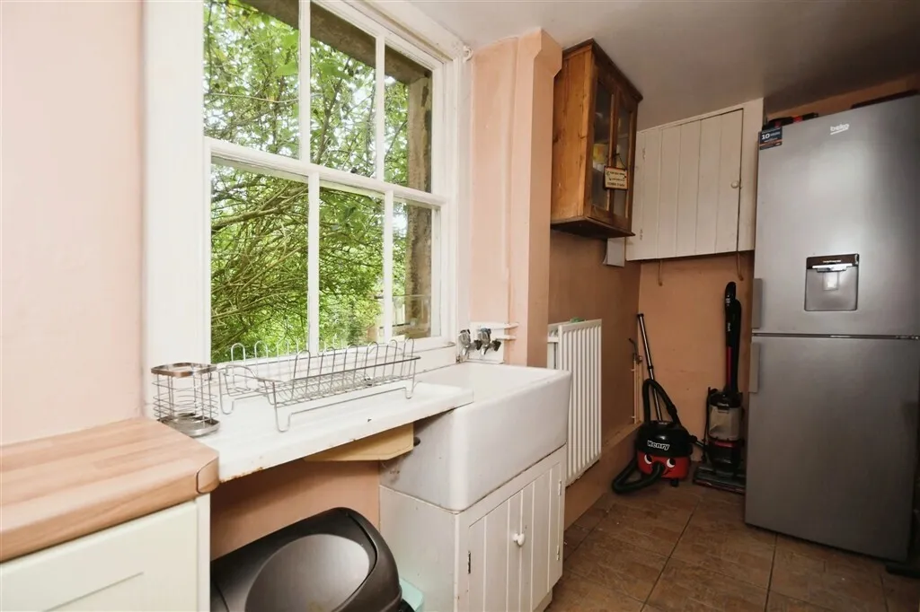 Main Street, Youlgrave, DE45, photo 7