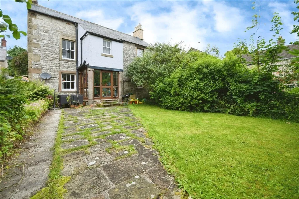 Main Street, Youlgrave, DE45, photo 17
