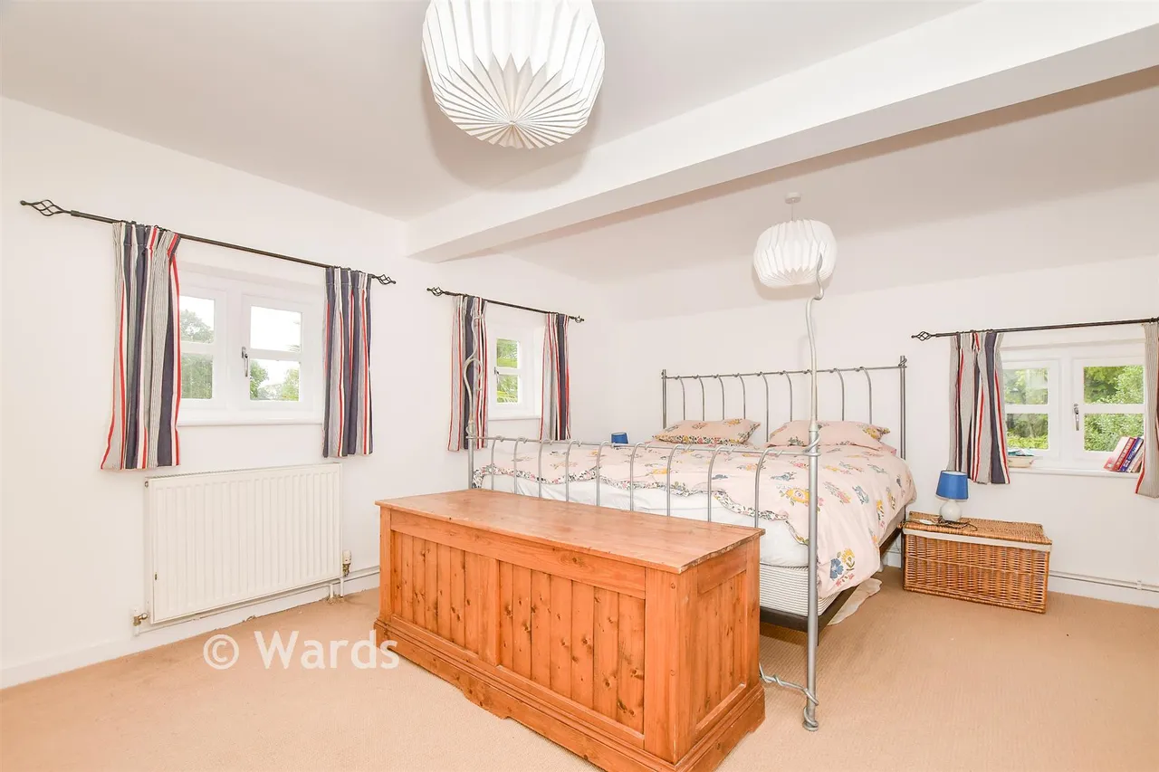 Staplehurst Road, Frittenden, TN17, photo 11