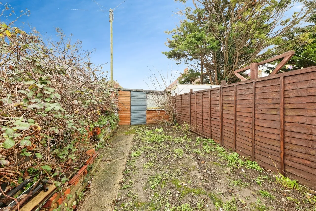 Surrey Road, Cliftonville, CT9, photo 17