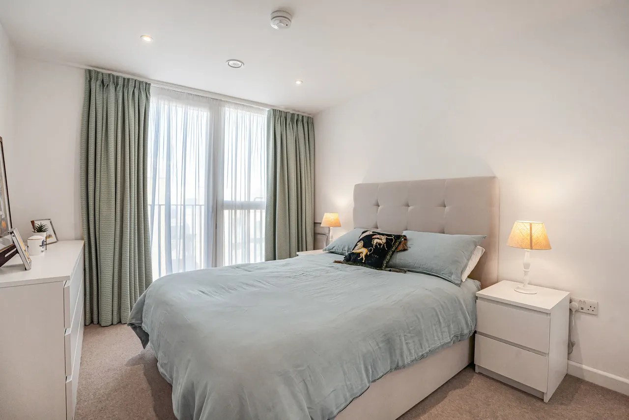 Ratcliffe Cross Street, London, E1, photo 16