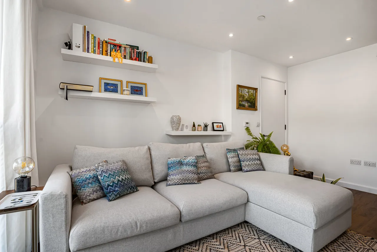 Ratcliffe Cross Street, London, E1, photo 15