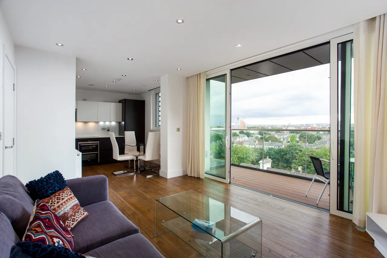 Stamford Square, London, SW15, photo 3