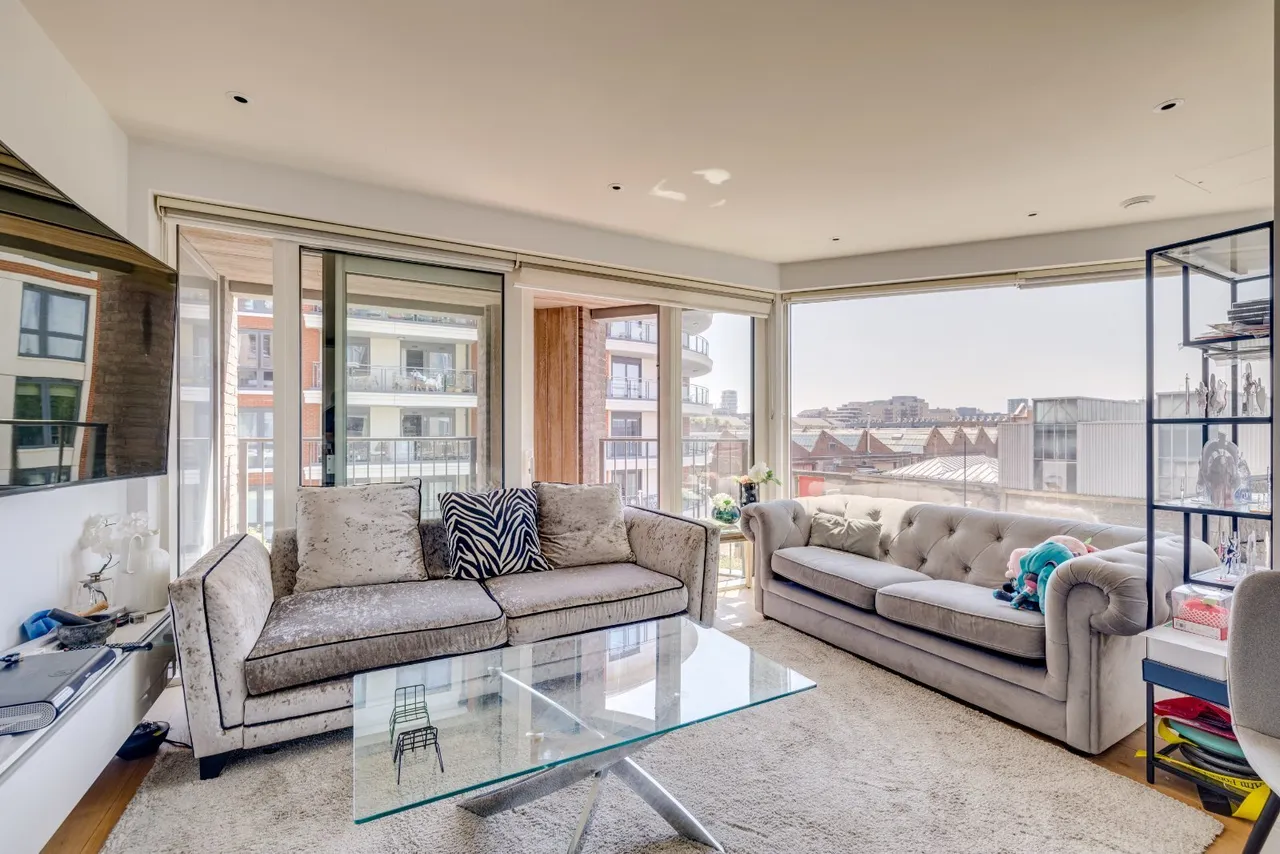 Park Street, Chelsea Creek, SW6, photo 2