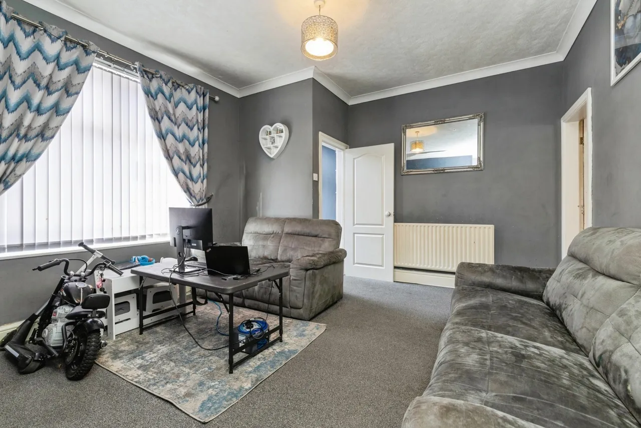 Locomotive Street, Darlington, DL1, photo 3