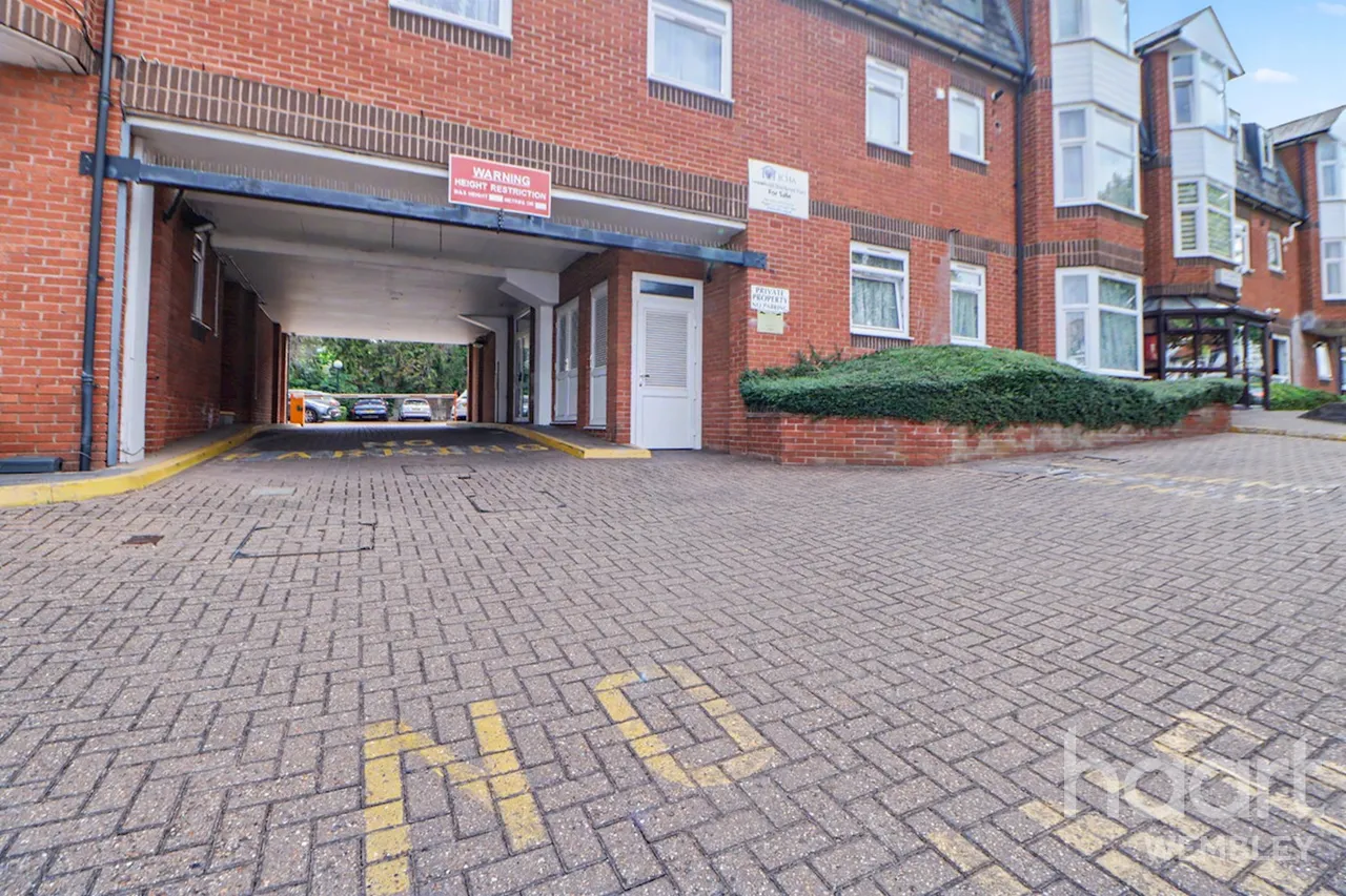 Over 55's retirement home, HA9, photo 8
