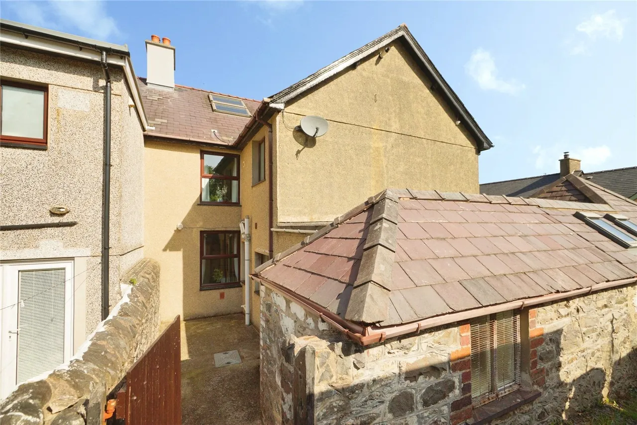 York Terrace, Llanberis, LL55, photo 11