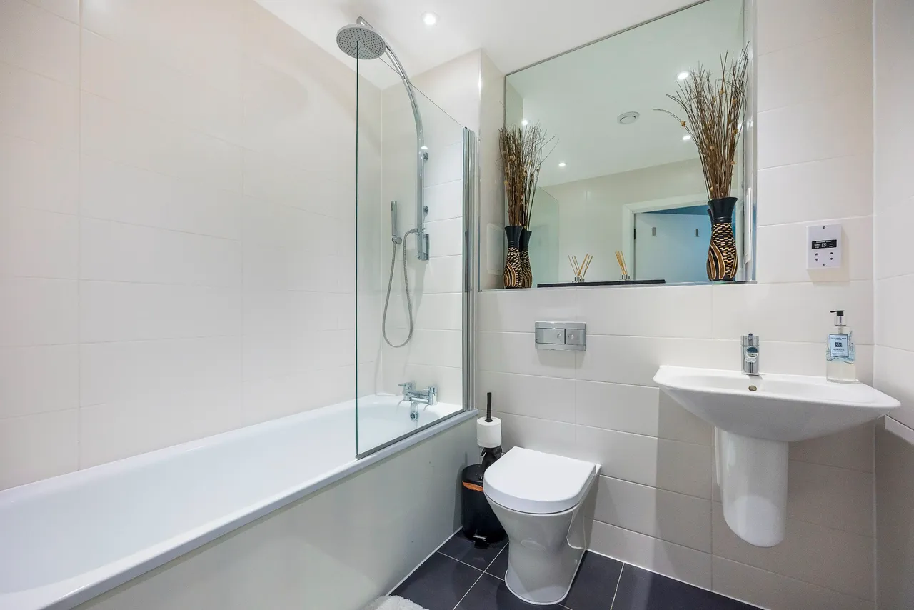 5 Epstein Square, London, E14 6FX, photo 11