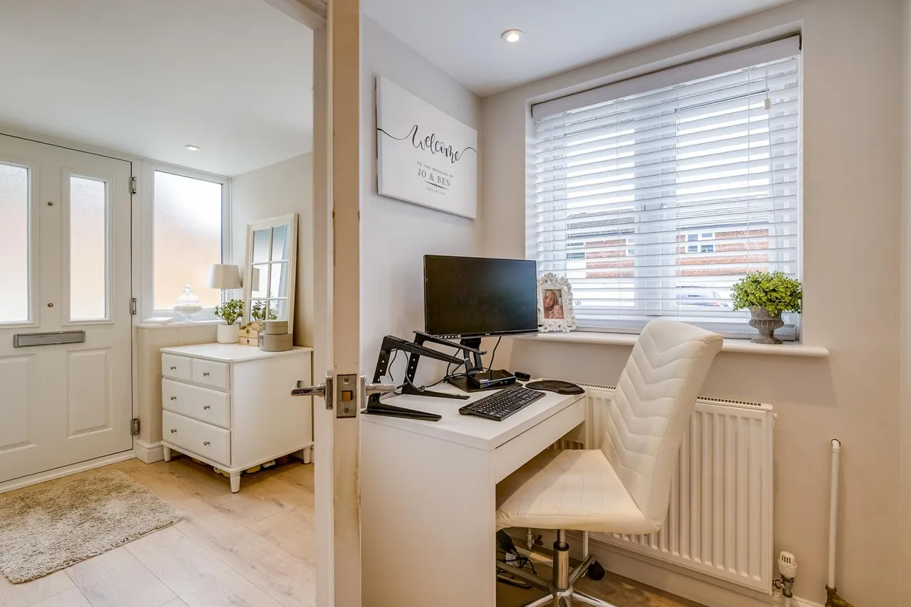 Canham Close, Kimpton, SG4, photo 10