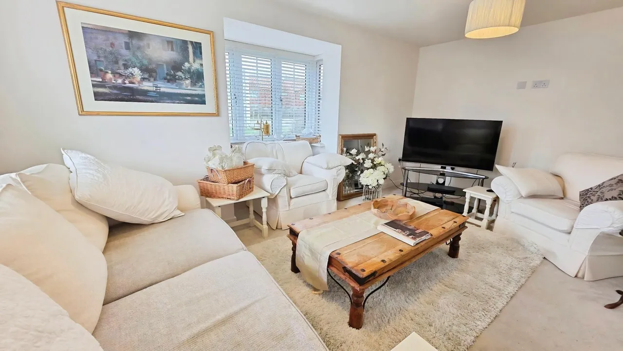 Nassington Way, Sleaford, NG34, photo 2