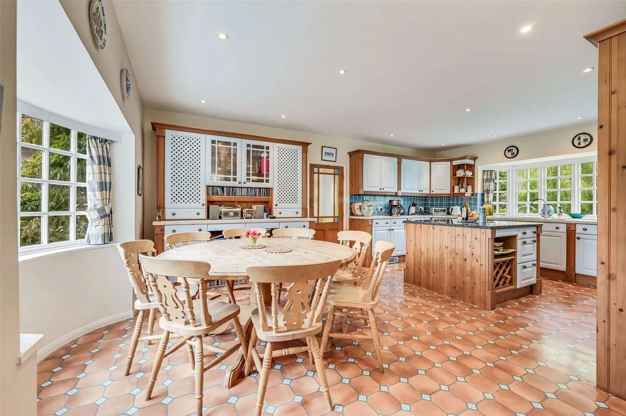 Chelmsford Road, Felsted, CM6, photo 6