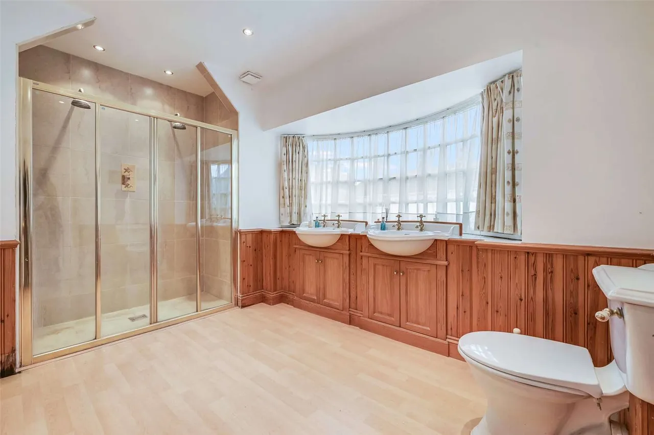 Chelmsford Road, Felsted, CM6, photo 15
