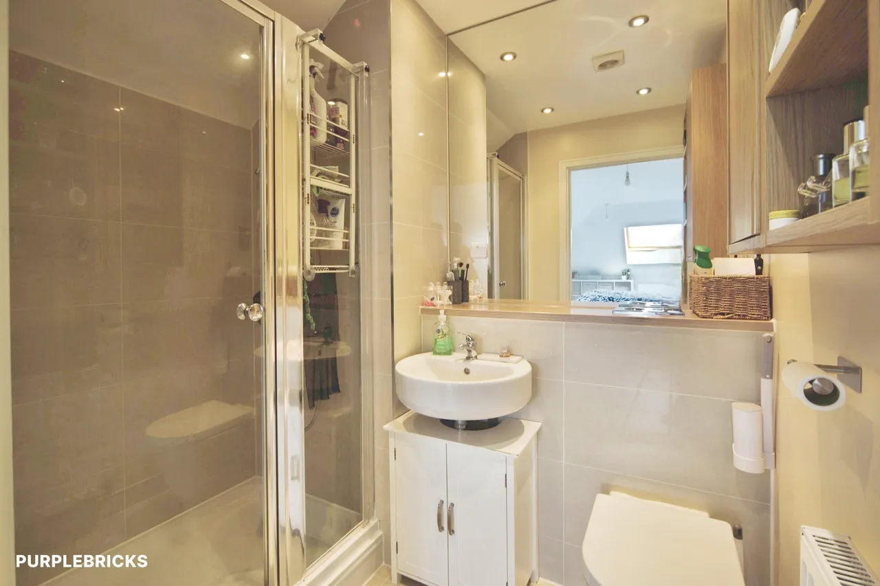 Louisa Oakes Close, London, E4, photo 15