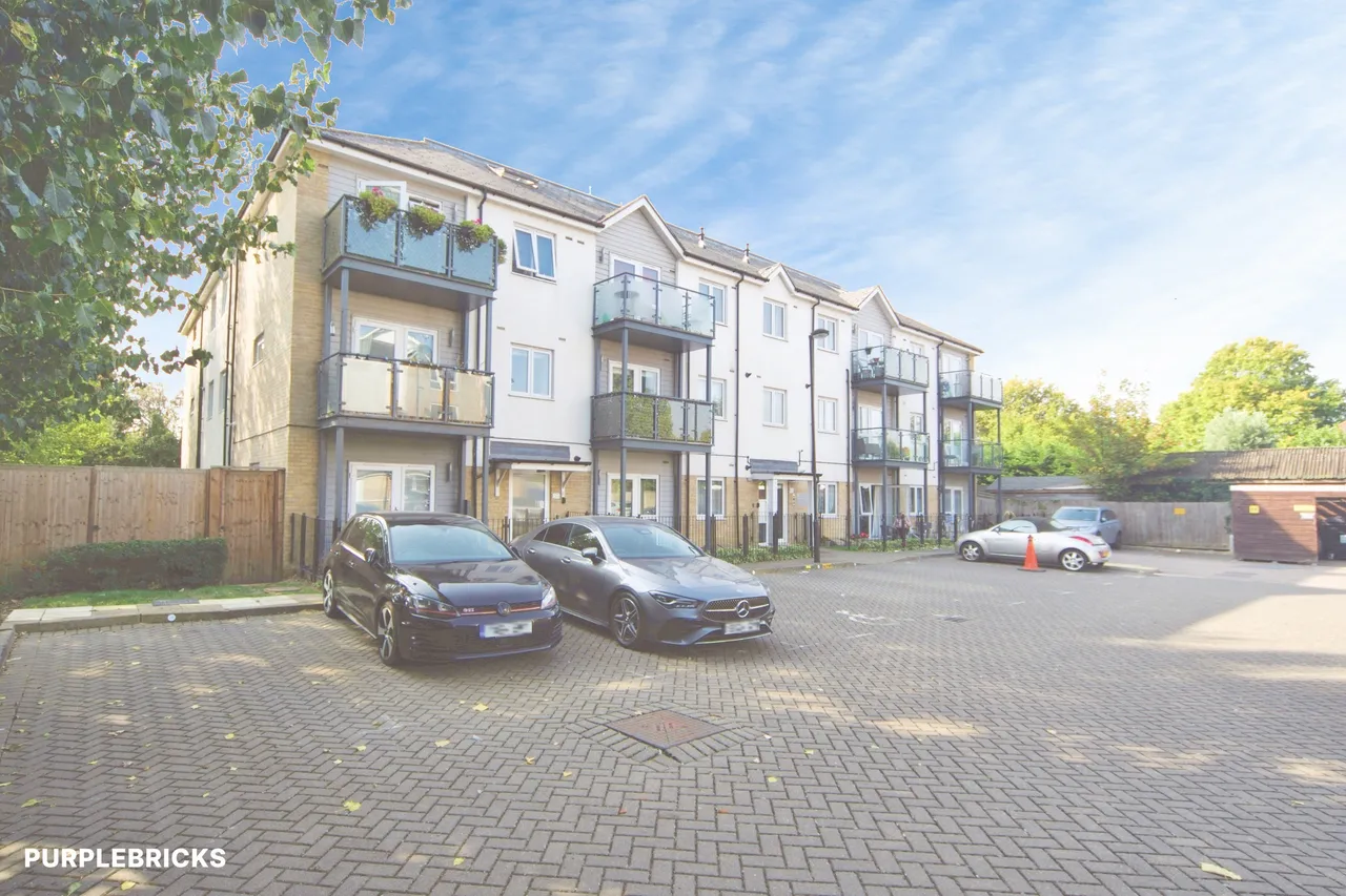 Louisa Oakes Close, London, E4, photo 24