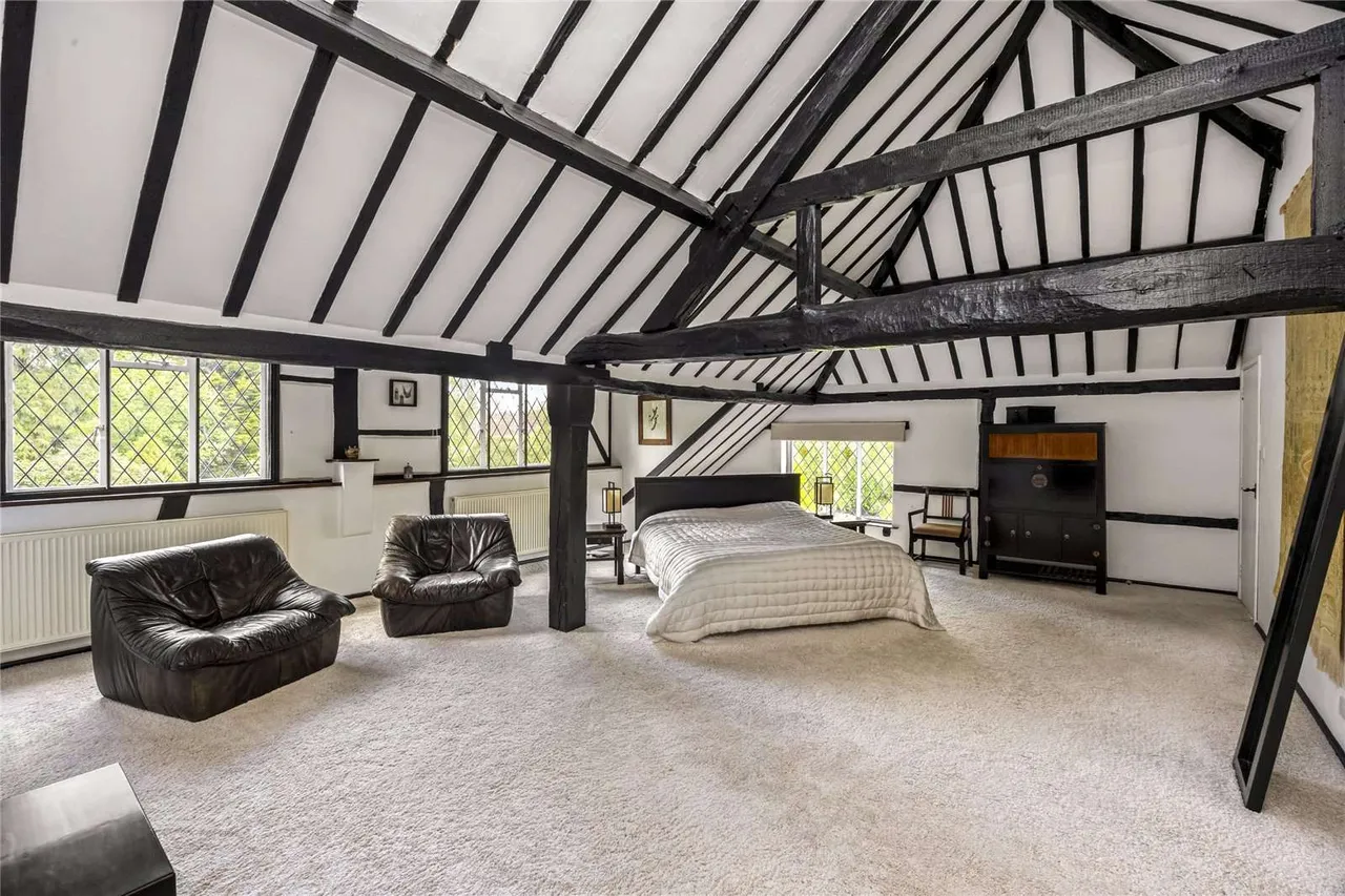 Sandhill Lane, Crawley Down, Crawley, West Sussex, RH10 4LD, photo 12