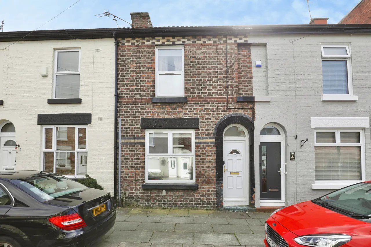 2 bed house for sale — Pickwick Street, Liverpool