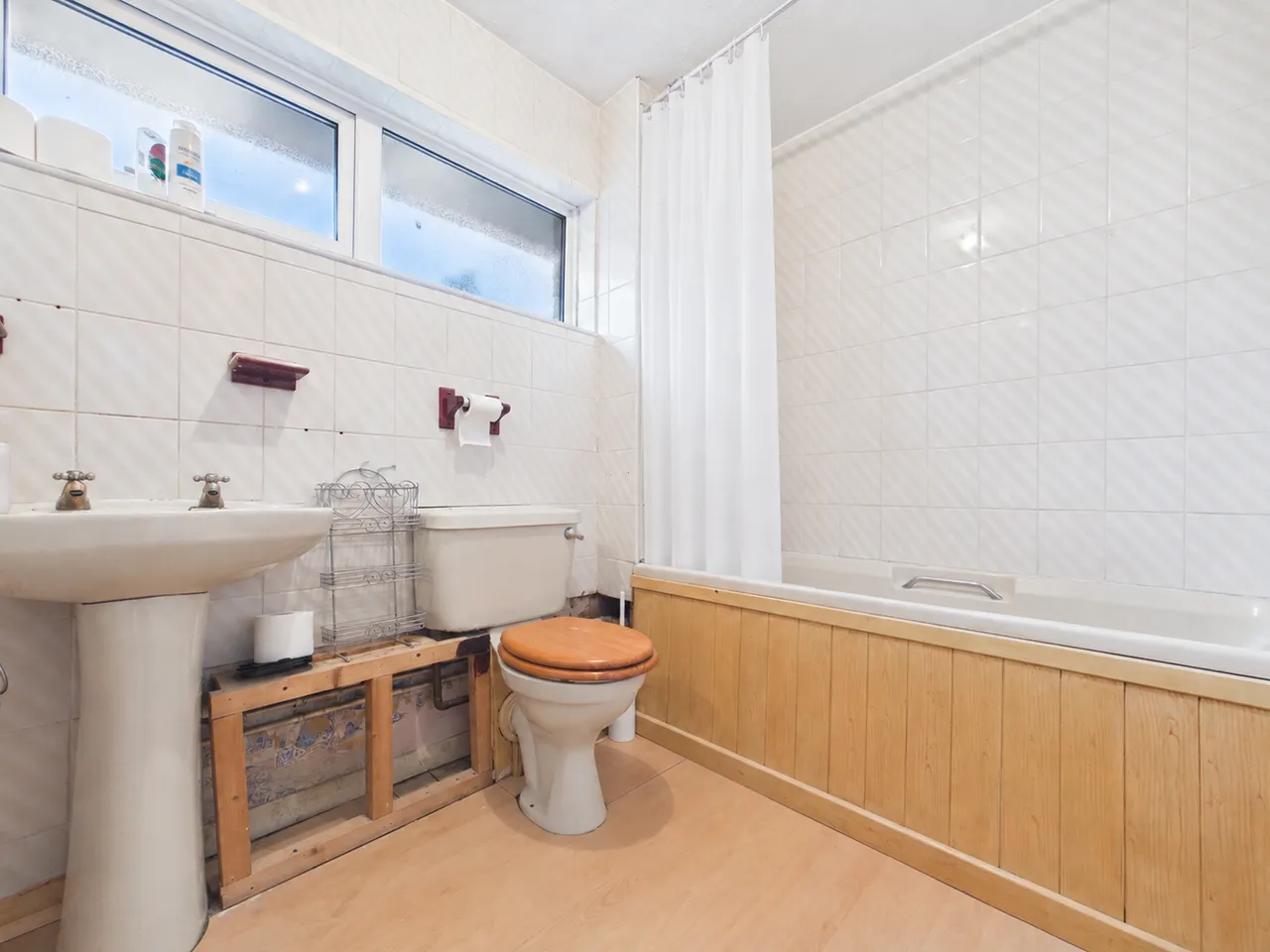 Tinkers Wood Road, Downley, HP13, photo 7