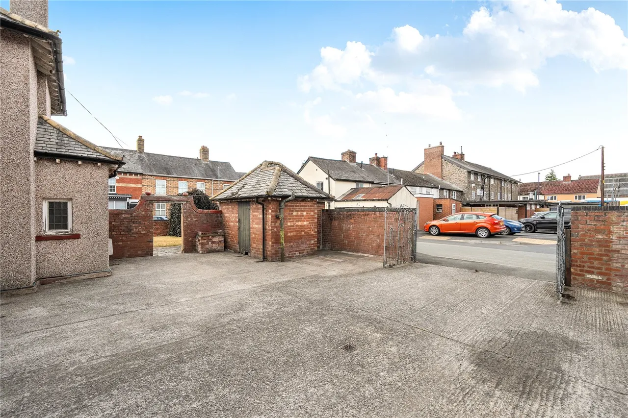 Main Street, Caersws, Powys, SY17 5EL, photo 16
