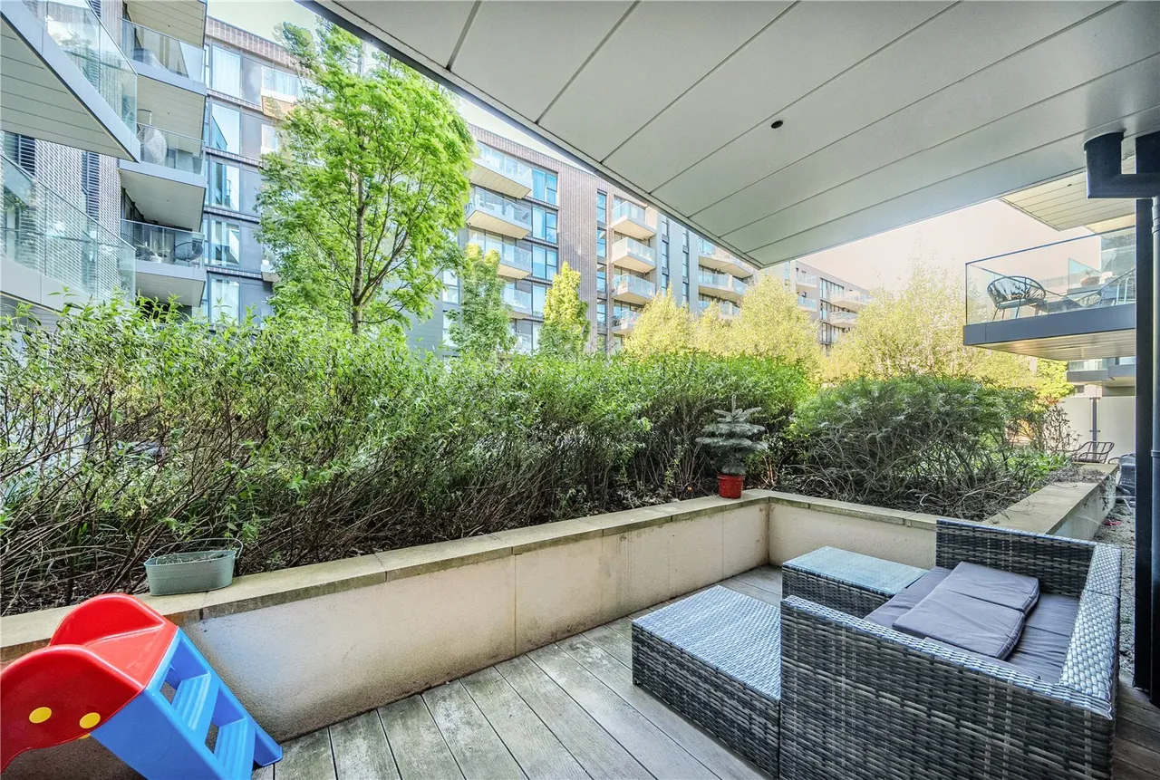 Hawthorne Crescent, SE10, photo 3